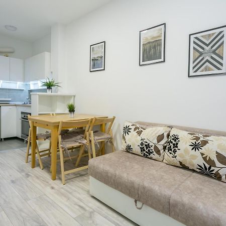 Belgrade Renting Down Apartment エクステリア 写真