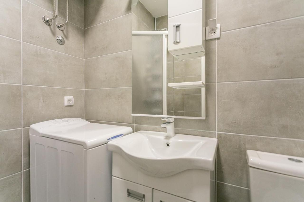 Belgrade Renting Down Apartment エクステリア 写真
